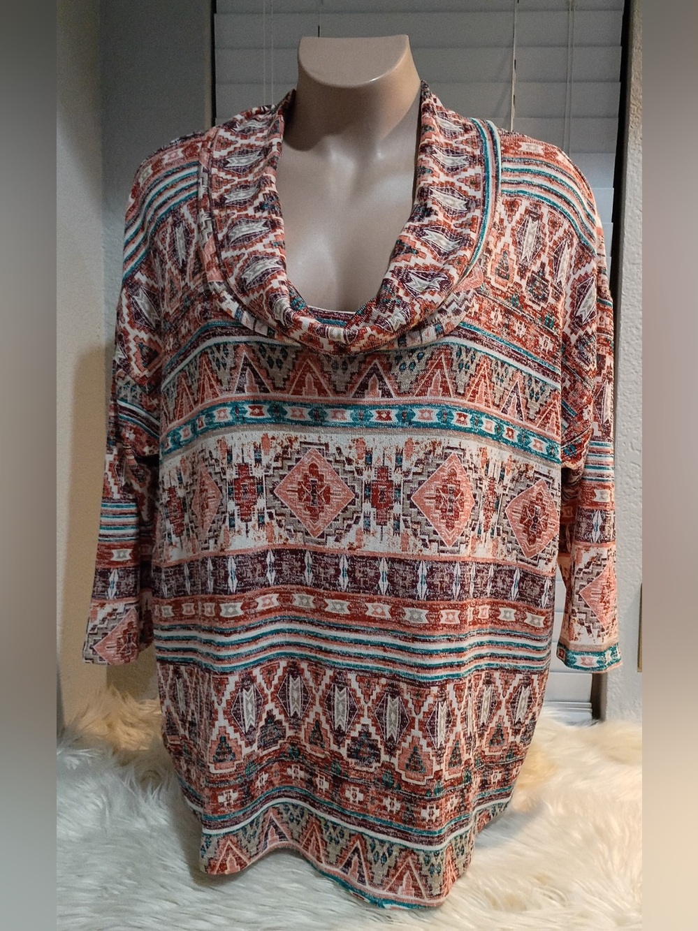 Absolutely Famous Women’s 3X Lightweight Sweater